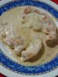 Filetes de pavo, en salsa de queso azul de vaca y oveja al romero