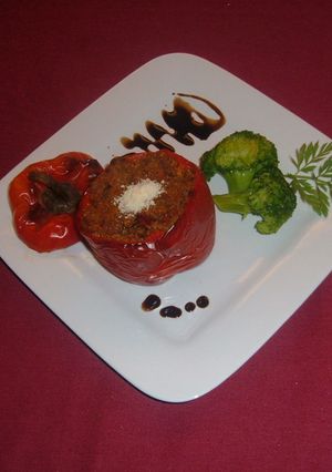 Una foto de Pimientos rellenos de seitán