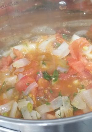 Una foto de Salsa de tomate con hierbas