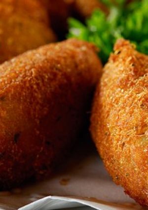 Una foto de Bolinho de Bacalhau