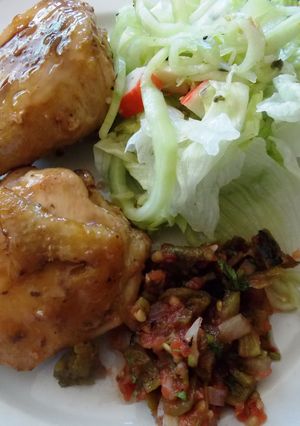Una foto de Pollo enmieladito