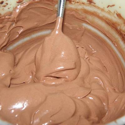 Relleno y cobertura cremosa de chocolate para tortas Receta de graciela  martinez @gramar09 en Instagram ☺?- Cookpad