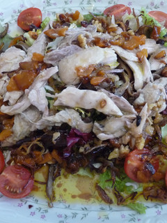 Una foto de Ensalada de perdiz escabechada