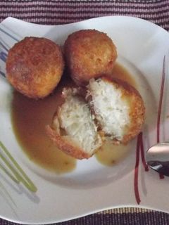 Una foto de Buñuelos de yuca (mandioca) y queso
