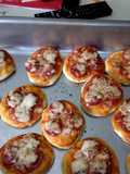 Mini pizzas 