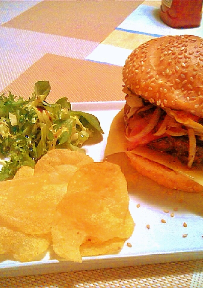 Una foto de Hamburguesa completa de ternera
