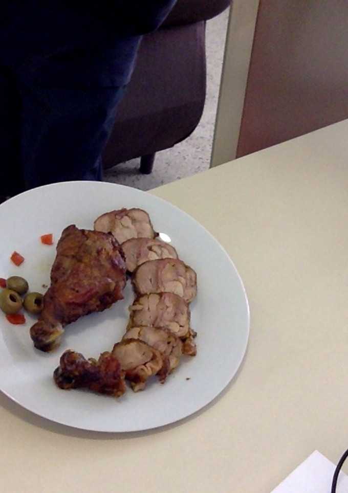 Una foto de Muslos de pollo rellenos 