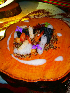 Una foto de Plato en base al mar