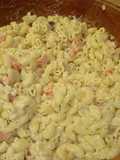 Ensalada de coditos o de pasta de tornillo fría