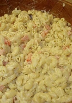 Una foto de Ensalada de coditos o de pasta de tornillo fría