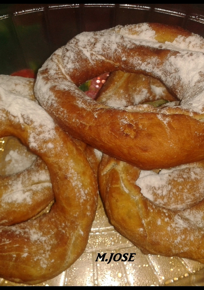 Una foto de Rosquillas con orujo de potes