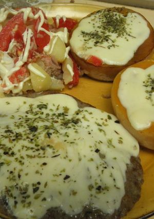 Una foto de Hamburguesa al plato