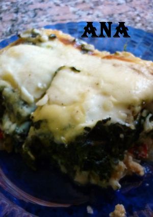 Una foto de Lasaña de pescado rellena de acelgas