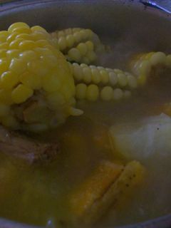 Una foto de Sancocho casero colombiano