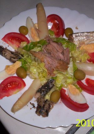 Una foto de Ensalada cantábrica