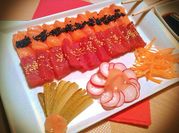 Una foto de sushi atun