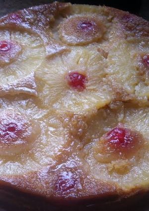 Una foto de Pastel de piña volteado