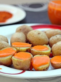 Una foto de Papas arrugás con mojo picón