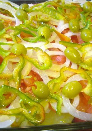 Una foto de Poti-Poti (ensalada de patatas con bacalao)