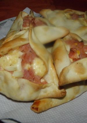 Una foto de Tartitas de jamón y queso