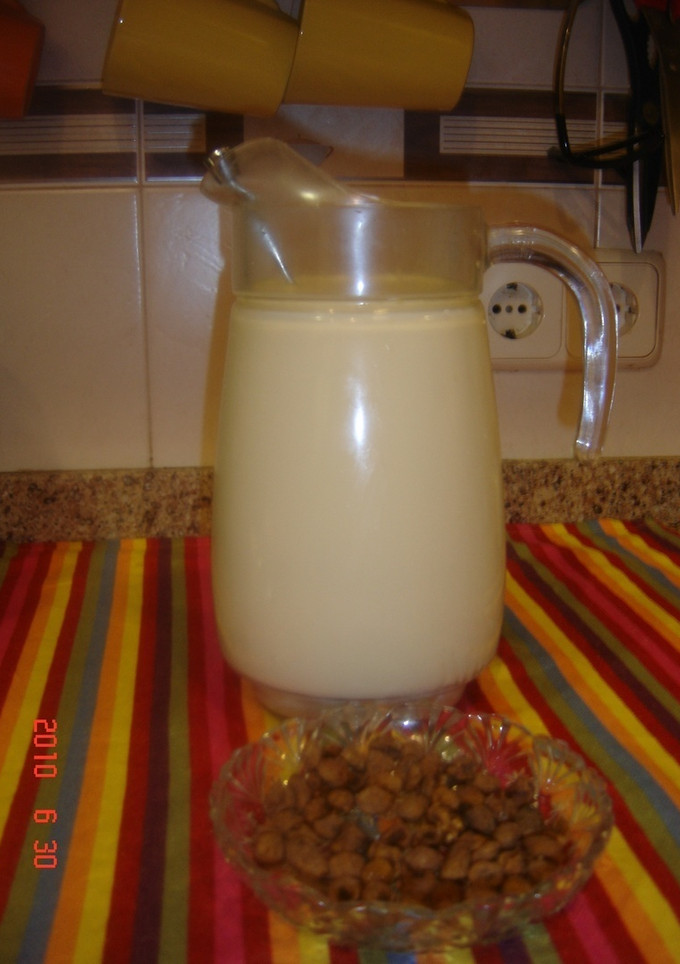 Una foto de Horchata de chufa