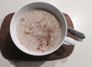 Una foto de Crema de avena al microondas