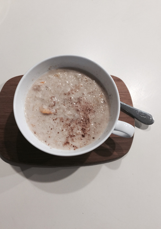 Una foto de Crema de avena al microondas