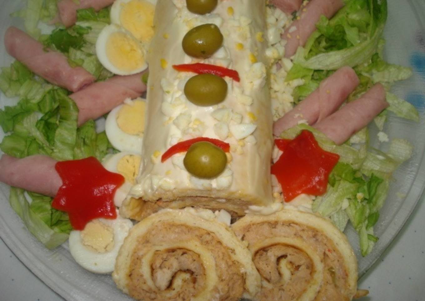 Arrollado de pionono con crema de pollo<br />