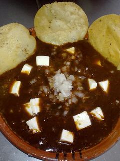 Una foto de Salsa borracha con chile pasilla