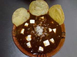 Una foto de Salsa borracha con chile pasilla