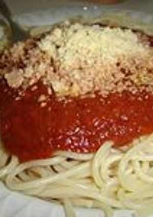 Una foto de Espagueti con salsa de tomate