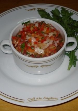 Una foto de Salsa criolla tradicional