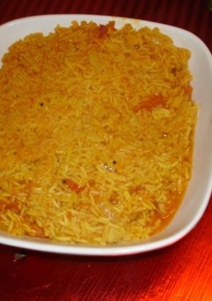 Una foto de Arroz Basmati con tomate de la India