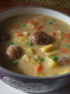 Una foto de Sopa con albondiguillas