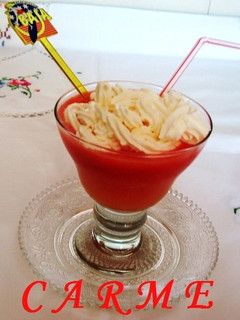Una foto de Batido de sandía, melón y nata