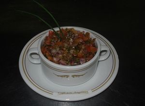 Una foto de Salsa o aderezo pico de gallo 