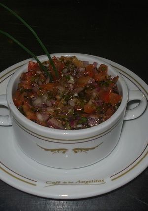 Una foto de Salsa o aderezo pico de gallo 