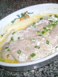 Una foto de Merluza con verdeo y curry (Microondas)