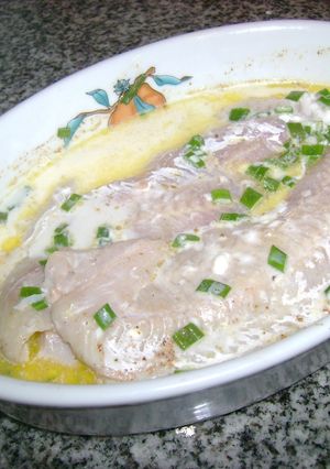 Una foto de Merluza con verdeo y curry (Microondas)
