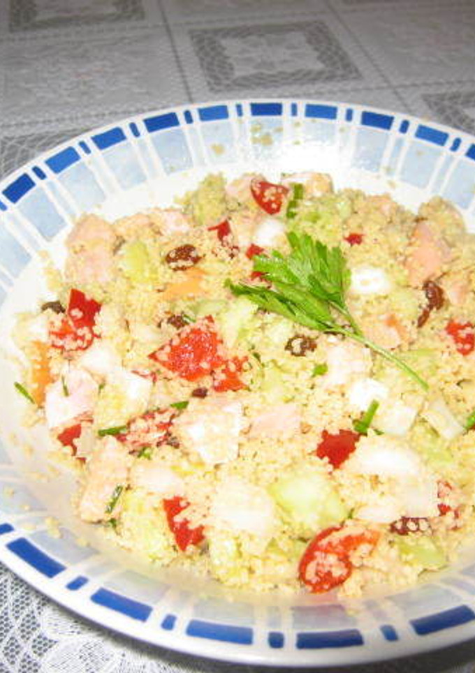 Una foto de Ensalada de cous cous con pechuga de pavo