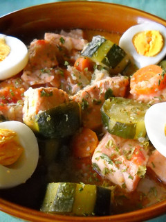 Una foto de Salmón en cazuela