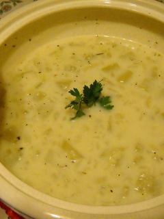 Una foto de Sopa veraniega de pepinos