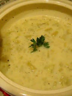 Una foto de Sopa veraniega de pepinos