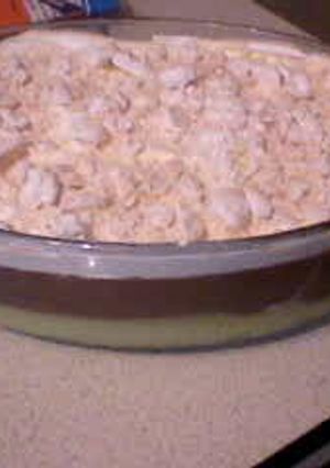 Una foto de Postre de limón y chocolate