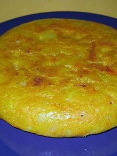 Una foto de Tortilla de patatas vegana (sin huevo)