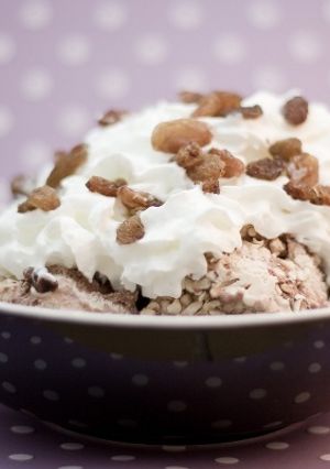 Una foto de Helado de naranja con pepitas de chocolate