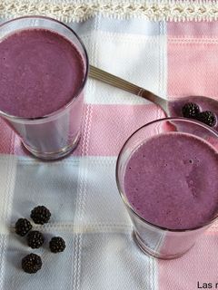 Una foto de Batido de moras