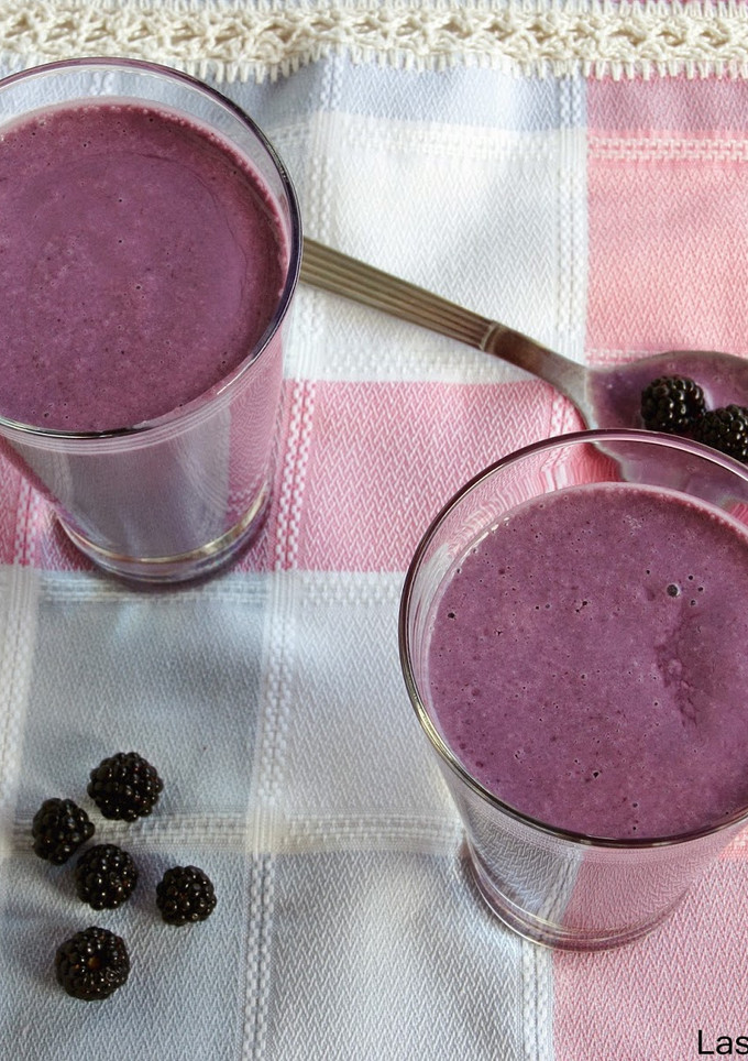 Una foto de Batido de moras