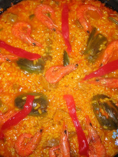 Una foto de Paella de carne de magro