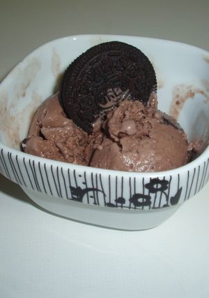 Una foto de Helado de galleta Oreo
